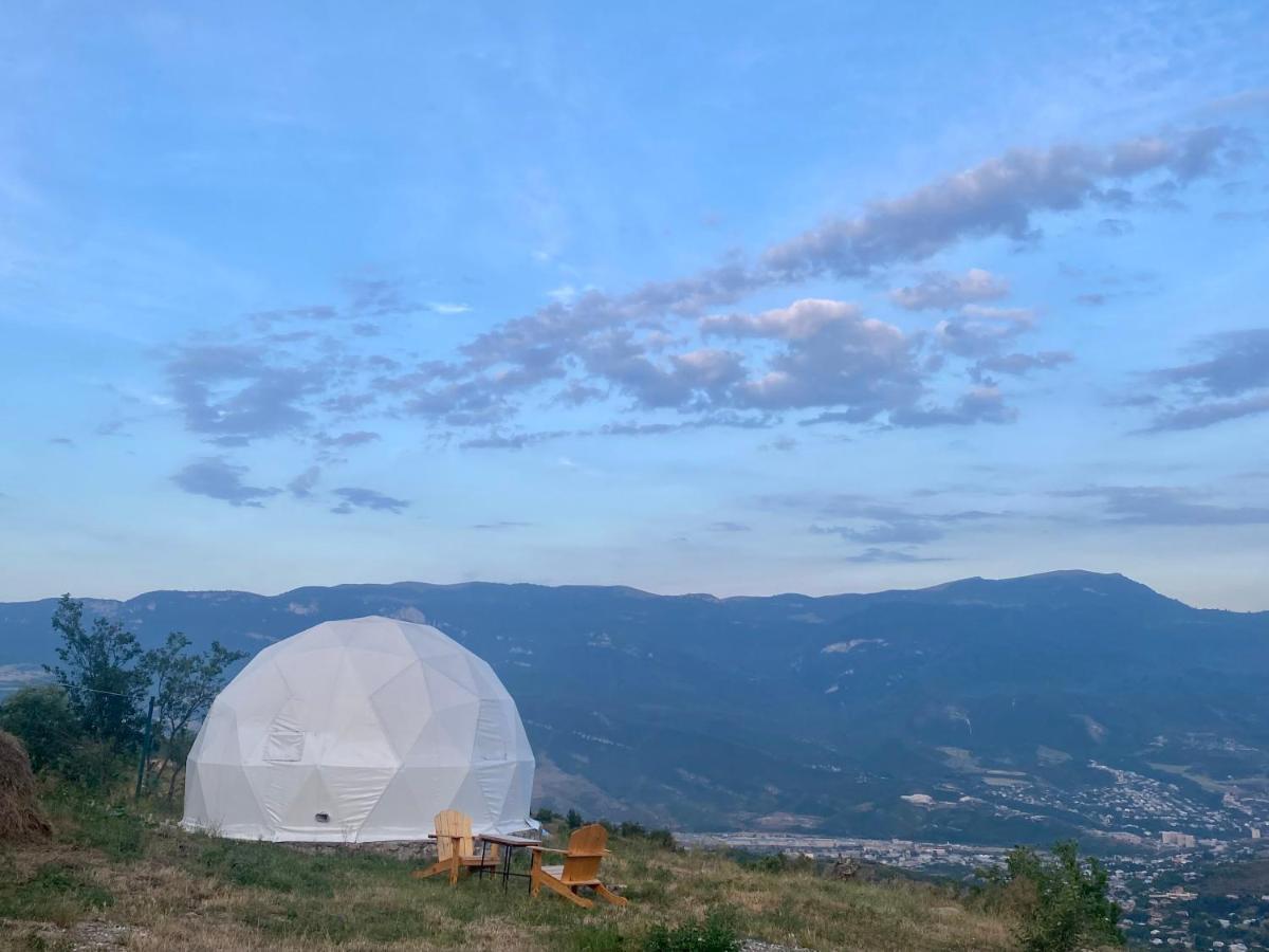 Yenokavan Glamping 伊杰万 外观 照片