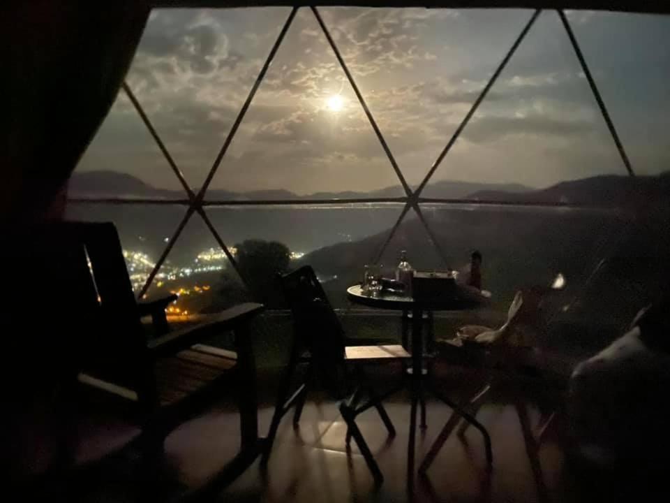 Yenokavan Glamping 伊杰万 外观 照片